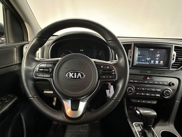 Kia Sportage IV с пробегом 2017 года, цена 1 990 000 рублей, 143690 км, внедорожник, Автокод Объявления