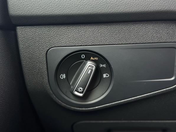Volkswagen Tiguan II Рестайлинг с пробегом 2021 года, цена 2 399 000 рублей, 89918 км, внедорожник, Автокод Объявления