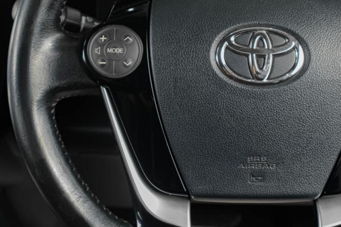 Toyota Aqua I Рестайлинг с пробегом 2017 года, цена 1 339 000 рублей, 165000 км, хэтчбек, Автокод Объявления