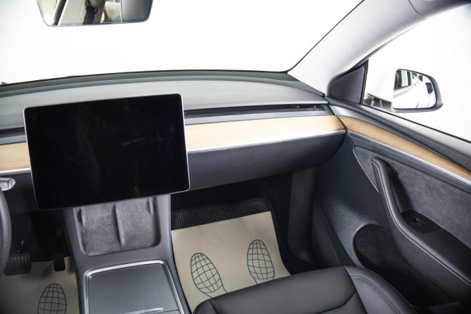 Tesla Model Y I с пробегом 2022 года, цена 4 199 000 рублей, 55300 км, внедорожник, Автокод Объявления