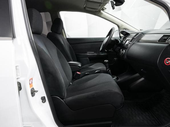 Nissan Tiida I Рестайлинг с пробегом 2011 года, цена 686 000 рублей, 194803 км, седан, Автокод Объявления