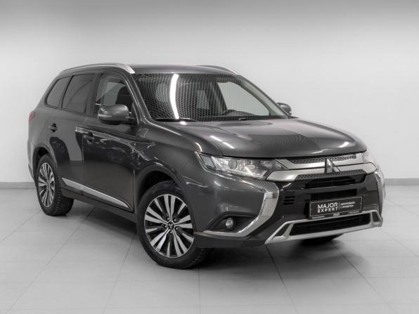 Mitsubishi Outlander III Рестайлинг 3 с пробегом 2020 года, цена 2 300 000 рублей, 92167 км, внедорожник, Автокод Объявления