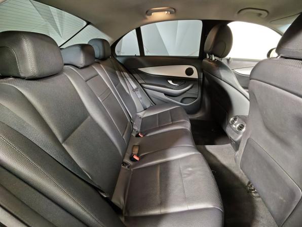 Mercedes-Benz E-Класс V (W213 S213 C238) Рестайлинг с пробегом 2021 года, цена 3 300 000 рублей, 189131 км, седан, Автокод Объявления
