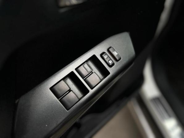 Toyota RAV4 IV (XA40) Рестайлинг с пробегом 2015 года, цена 2 270 000 рублей, 137000 км, внедорожник, Автокод Объявления