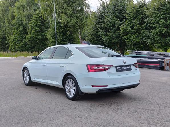 Skoda Superb III с пробегом 2016 года, цена 1 580 000 рублей, 247892 км, лифтбек, Автокод Объявления