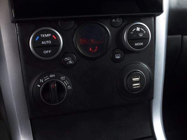 Suzuki Grand Vitara II Рестайлинг с пробегом 2010 года, цена 1 099 995 рублей, 218630 км, внедорожник, Автокод Объявления