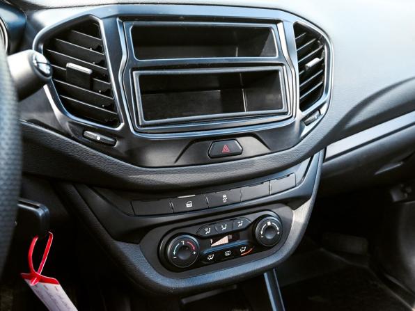 Lada (ВАЗ) Vesta I с пробегом 2019 года, цена 750 000 рублей, 79098 км, седан, Автокод Объявления