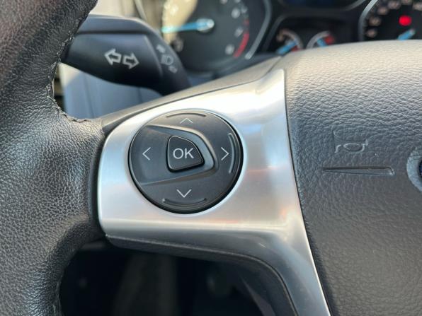 Ford Focus III с пробегом 2014 года, цена 929 000 рублей, 61000 км, хэтчбек, Автокод Объявления