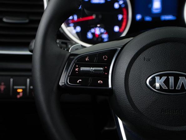 Kia Ceed III с пробегом 2019 года, цена 1 937 444 рубля, 97649 км, универсал, Автокод Объявления