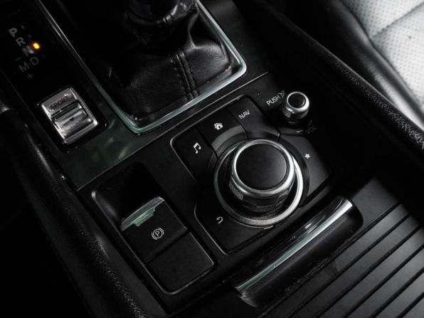 Mazda 6 III (GJ) Рестайлинг с пробегом 2016 года, цена 1 842 000 рублей, 91700 км, седан, Автокод Объявления