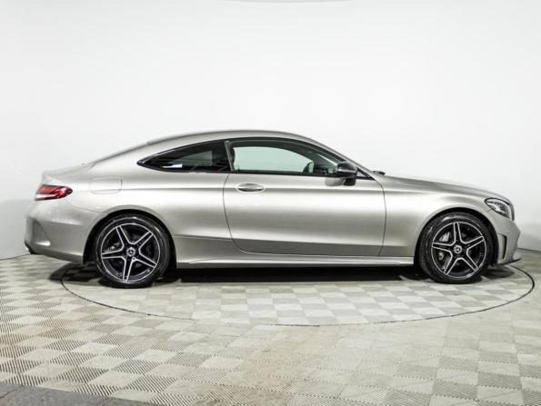 Mercedes-Benz C-Класс IV (W205) Рестайлинг с пробегом 2018 года, цена 2 399 700 рублей, 221725 км, купе, Автокод Объявления