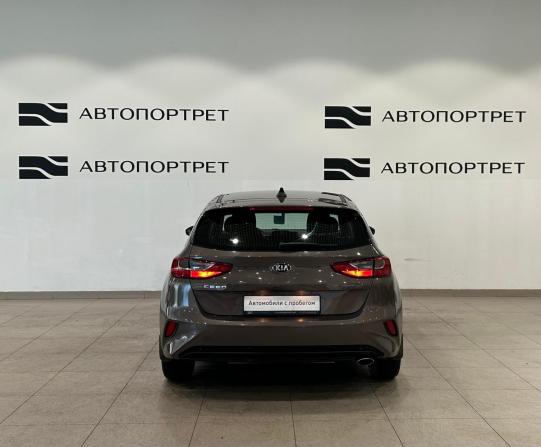 Kia Ceed III с пробегом 2020 года, цена 1 399 000 рублей, 195634 км, хэтчбек, Автокод Объявления