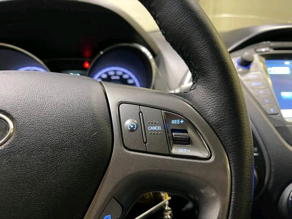 Hyundai ix35 I Рестайлинг с пробегом 2014 года, цена 1 349 000 рублей, 180490 км, внедорожник, Автокод Объявления