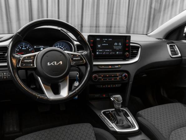 Kia Ceed III Рестайлинг с пробегом 2021 года, цена 1 850 000 рублей, 138385 км, универсал, Автокод Объявления