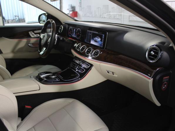 Mercedes-Benz E-Класс V (W213 S213 C238) с пробегом 2017 года, цена 4 250 000 рублей, 135114 км, седан, Автокод Объявления