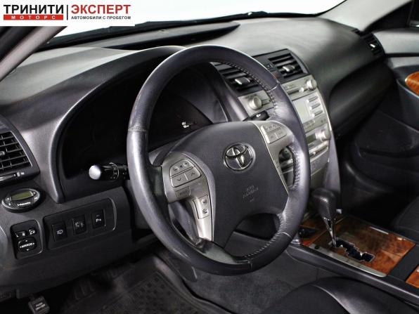 Toyota Camry VI (XV40) Рестайлинг с пробегом 2011 года, цена 1 297 000 рублей, 265994 км, седан, Автокод Объявления