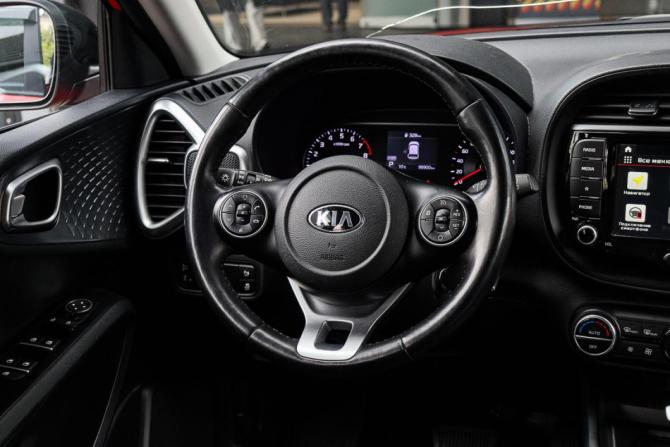 Kia Soul III с пробегом 2021 года, цена 1 920 000 рублей, 98900 км, хэтчбек, Автокод Объявления