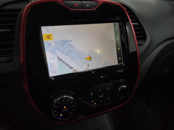 Renault Kaptur I с пробегом 2018 года, цена 1 350 000 рублей, 87375 км, внедорожник, Автокод Объявления