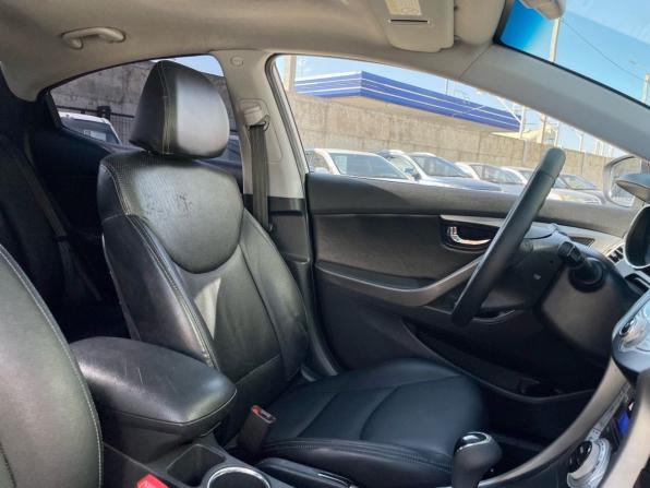 Hyundai Avante V с пробегом 2011 года, цена 1 050 000 рублей, 148000 км, седан, Автокод Объявления