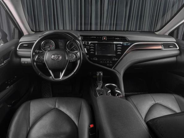 Toyota Camry VIII (XV70) с пробегом 2018 года, цена 2 869 000 рублей, 153790 км, седан, Автокод Объявления