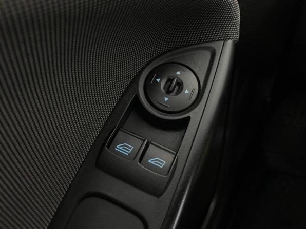 Ford Focus III с пробегом 2014 года, цена 633 000 рублей, 267921 км, хэтчбек, Автокод Объявления