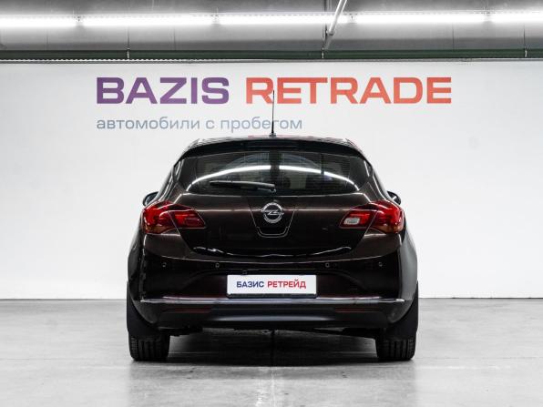 Opel Astra J Рестайлинг с пробегом 2013 года, цена 835 000 рублей, 196458 км, хэтчбек, Автокод Объявления
