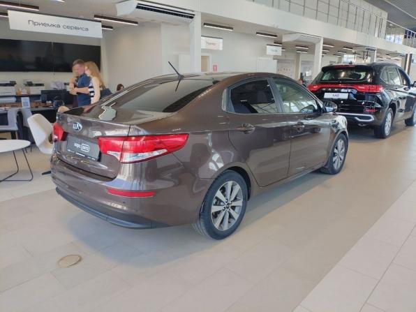 Kia Rio III Рестайлинг с пробегом 2016 года, цена 884 000 рублей, 269087 км, седан, Автокод Объявления