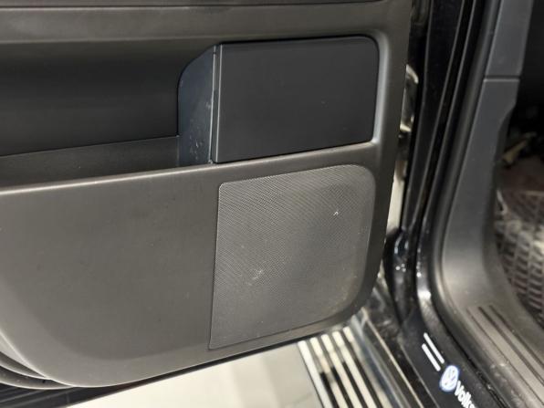 Volkswagen Touareg I Рестайлинг с пробегом 2008 года, цена 1 295 000 рублей, 240000 км, внедорожник, Автокод Объявления