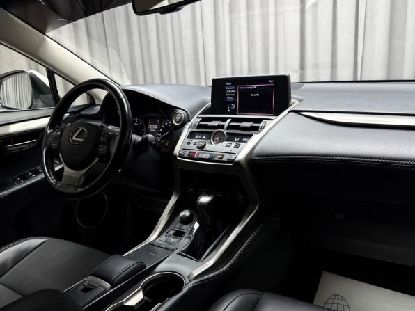Lexus NX I Рестайлинг с пробегом 2018 года, цена 3 149 000 рублей, 170399 км, внедорожник, Автокод Объявления