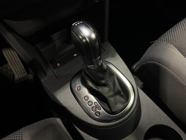 Volkswagen Touran I Рестайлинг 2 с пробегом 2010 года, цена 1 070 000 рублей, 165155 км, компактвэн, Автокод Объявления