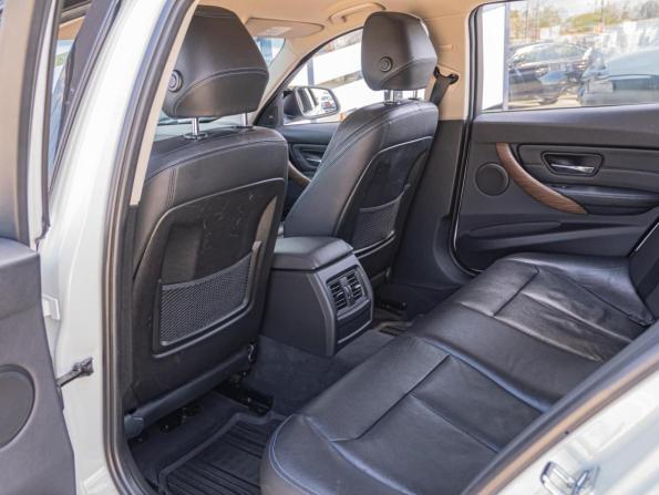 BMW 3 серии VI (F3x) с пробегом 2011 года, цена 2 079 000 рублей, 136400 км, седан, Автокод Объявления