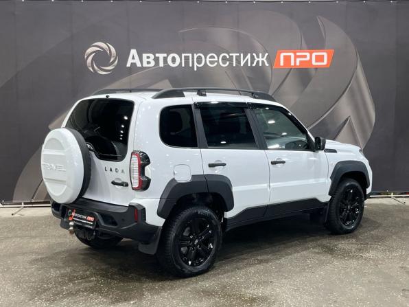 Lada (ВАЗ) Niva Travel I с пробегом 2023 года, цена 990 000 рублей, 72325 км, внедорожник, Автокод Объявления