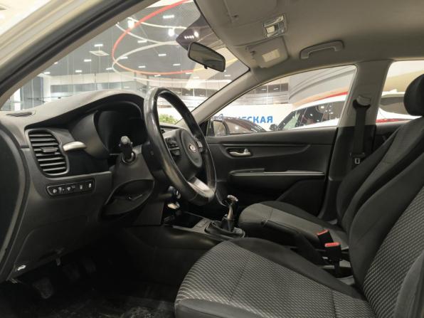 Kia Rio IV с пробегом 2018 года, цена 1 180 000 рублей, 103573 км, седан, Автокод Объявления
