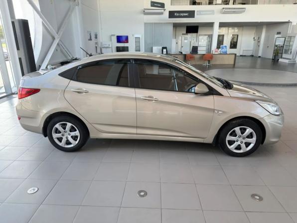 Hyundai Solaris I с пробегом 2014 года, цена 770 000 рублей, 173300 км, седан, Автокод Объявления