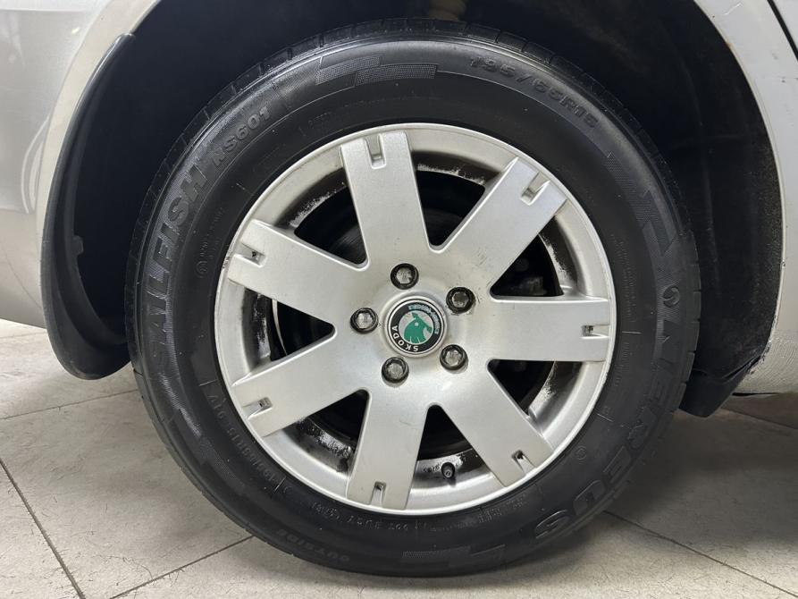 Skoda Octavia II (A5) Рестайлинг Москва  - изображение 9