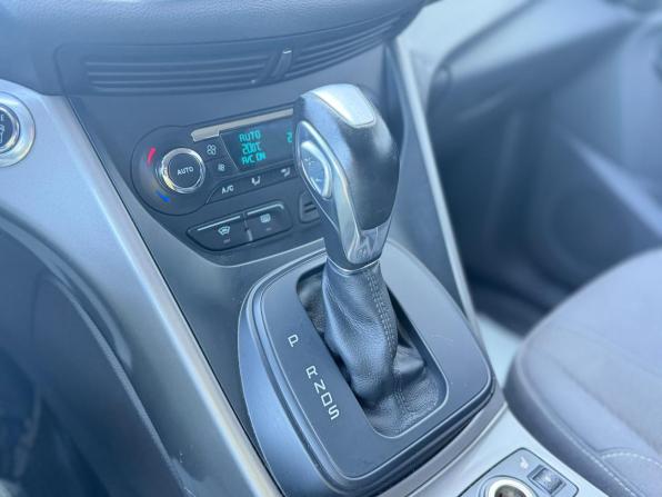 Ford Kuga II с пробегом 2015 года, цена 1 285 000 рублей, 189700 км, внедорожник, Автокод Объявления