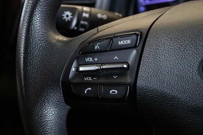 Hyundai Elantra VI (AD) Рестайлинг с пробегом 2020 года, цена 1 649 000 рублей, 75557 км, седан, Автокод Объявления