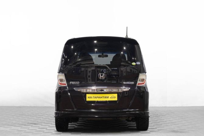Honda Freed I Рестайлинг с пробегом 2012 года, цена 1 149 000 рублей, 185000 км, компактвэн, Автокод Объявления