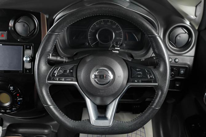 Nissan Note II Рестайлинг с пробегом 2017 года, цена 1 429 000 рублей, 90206 км, хэтчбек, Автокод Объявления