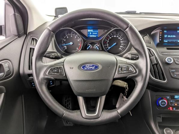 Ford Focus III Рестайлинг с пробегом 2018 года, цена 1 470 000 рублей, 38429 км, хэтчбек, Автокод Объявления