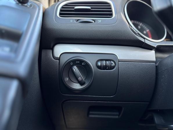 Volkswagen Golf VI с пробегом 2012 года, цена 737 000 рублей, 126258 км, хэтчбек, Автокод Объявления