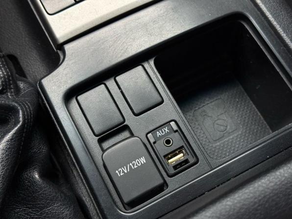 Toyota Land Cruiser Prado 150 Series с пробегом 2012 года, цена 2 629 000 рублей, 264211 км, внедорожник, Автокод Объявления