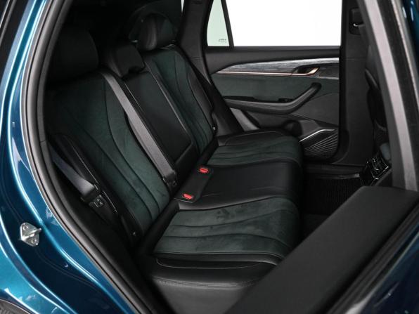 Geely Monjaro I с пробегом 2023 года, цена 2 779 000 рублей, 116930 км, внедорожник, Автокод Объявления