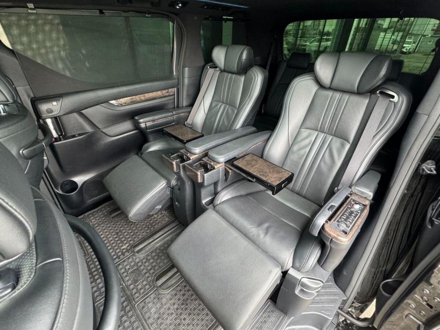 Toyota Alphard III Рестайлинг Архангельск  - изображение 13