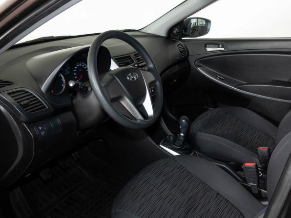 Hyundai Solaris I Рестайлинг с пробегом 2015 года, цена 870 000 рублей, 132000 км, хэтчбек, Автокод Объявления