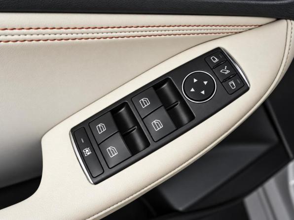Infiniti Q30 с пробегом 2017 года, цена 3 199 000 рублей, 37126 км, хэтчбек, Автокод Объявления