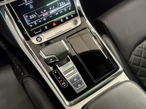 Audi Q8 I (4M) с пробегом 2021 года, цена 8 300 000 рублей, 49568 км, внедорожник, Автокод Объявления