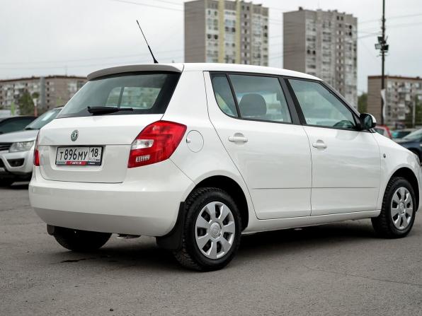 Skoda Fabia II Рестайлинг с пробегом 2011 года, цена 599 000 рублей, 179311 км, хэтчбек, Автокод Объявления