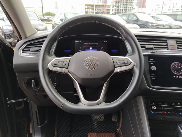 Volkswagen Tiguan II Рестайлинг с пробегом 2021 года, цена 3 600 000 рублей, 92434 км, внедорожник, Автокод Объявления