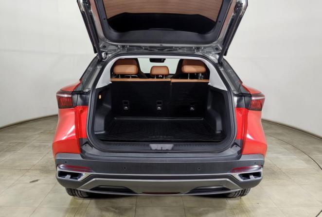 Omoda C5 I с пробегом 2023 года, цена 1 825 000 рублей, 58289 км, внедорожник, Автокод Объявления